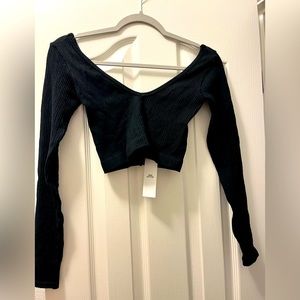 black wide neck URBAN OUTFITTERS crop top long sleeve PERFECT CONDITION. TAGS.